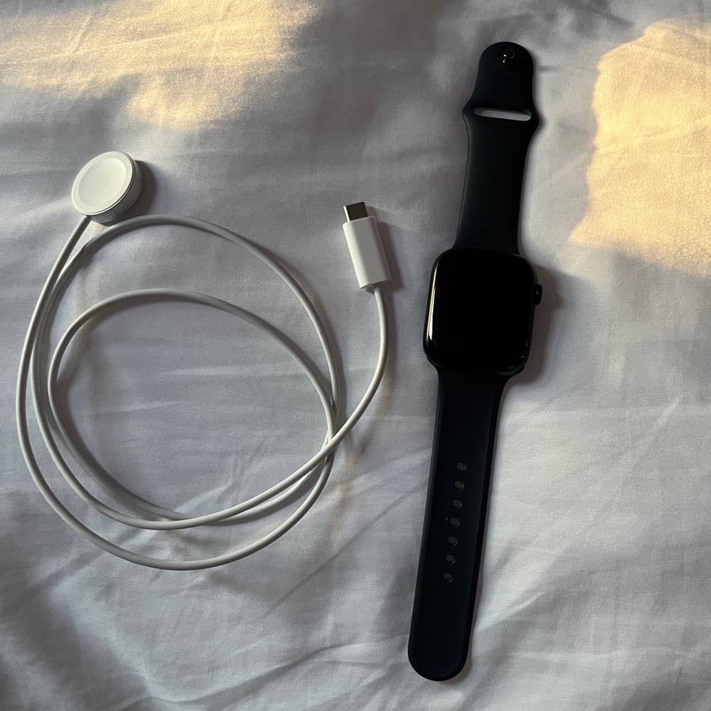 Black Apple Smartwatch with Charger